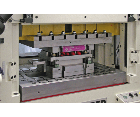 M-TECS M for sheet metal forming usable up to 80°C M-TECS M for sheet metal forming usable up to 80°C